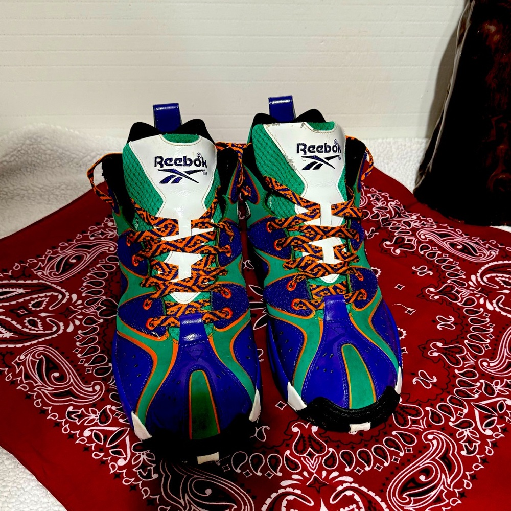 Men’s Reebok Kamikaze I mid in Size 12